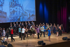 Koncert Chóru Akademickiego Politechniki Rzeszowskiej „Chórem za NATO i UE”