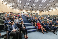 Uczestnicy konferencji,