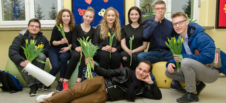 [FOTO] Akcja „tulipany” – promujemy Dni Otwarte PRz