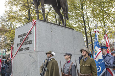 Wieniec od Politechniki Rzeszowskiej z okazji 101. rocznicy odzyskania przez Polskę niepodległości