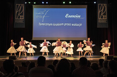 [FOTO] Tanecznym krokiem przez wakacje - spektakl baletowy na PRz